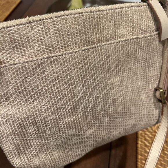 Fossil Leather Fabric Tan and Cream Crossbody Bag Zipped Pockets - Picture 12 of 16
